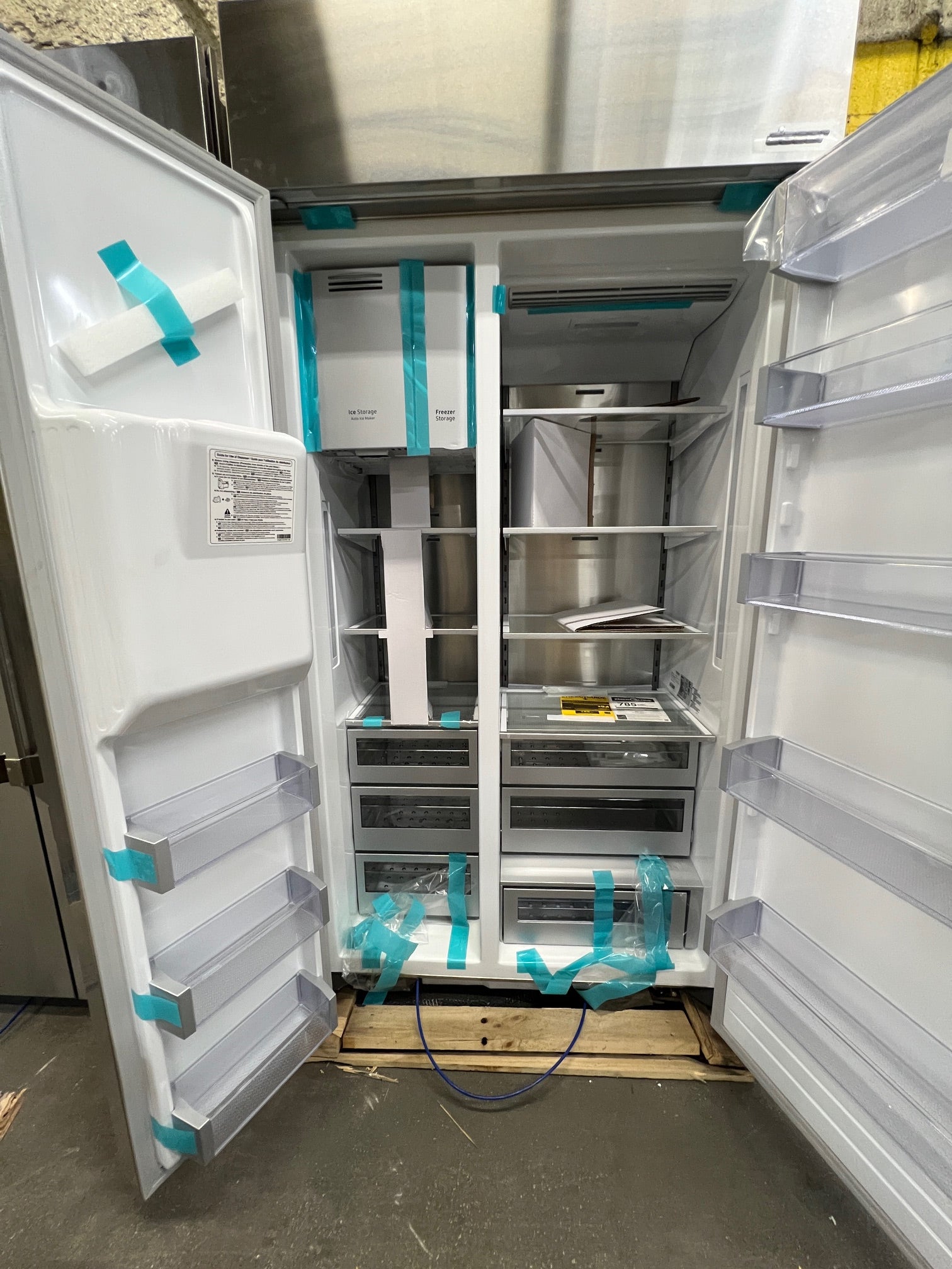 Dacor 42 Inch Built-In Side-by-Side Refrigerator